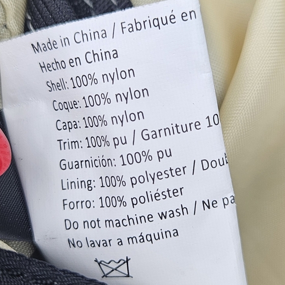 Rare Earth by Stone Mountain Large Crossbody Bag Black Nylon Exterior Whimsigoth - Picture 10 of 10